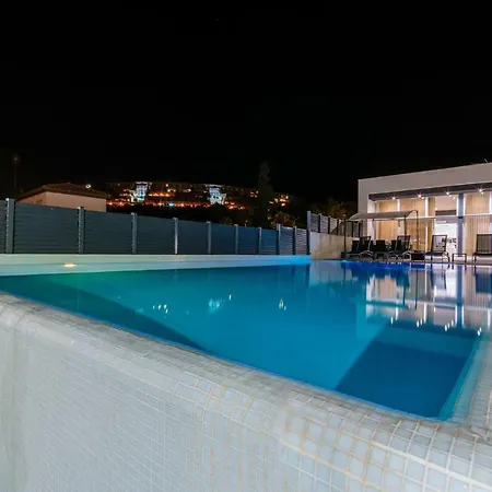 Luxurious Villa Marly I To Two Minutes The Beach Villa