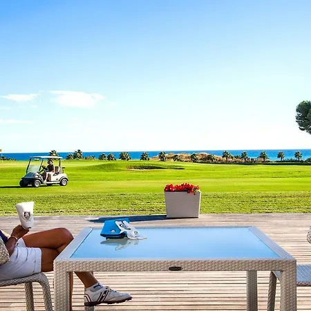 Luxurious Villa Marly I To Two Minutes The Beach Castelldefels