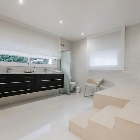 Luxurious Villa Marly I To Two Minutes The Beach Villa *